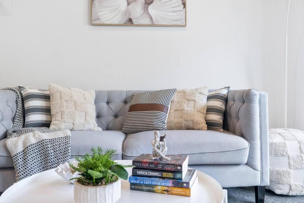 Cozy 1 Bedder In St Kilda With Balcony Apartman Melbourne Kültér fotó