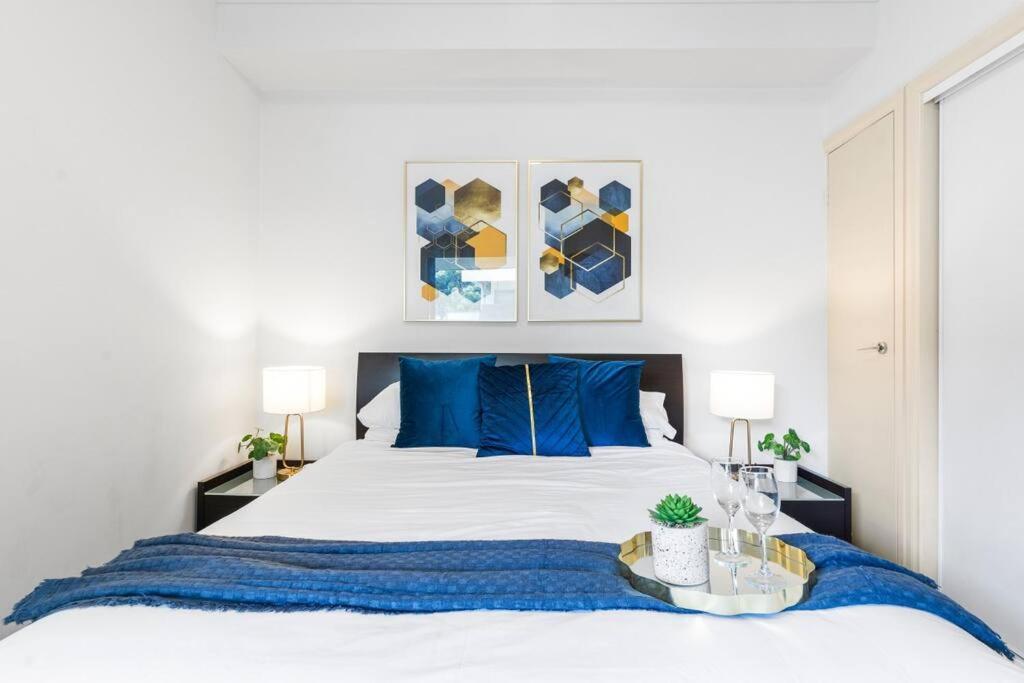 Cozy 1 Bedder In St Kilda With Balcony Apartman Melbourne Kültér fotó